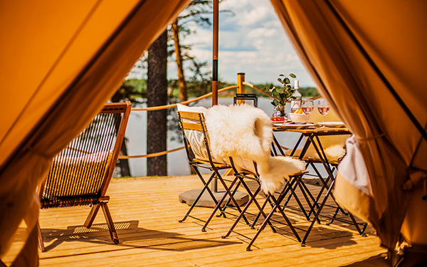 Glamping + biljetter 1–10 augusti